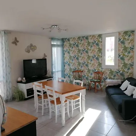 A Louer Maison Proche Cap D'agde 펜션 아그